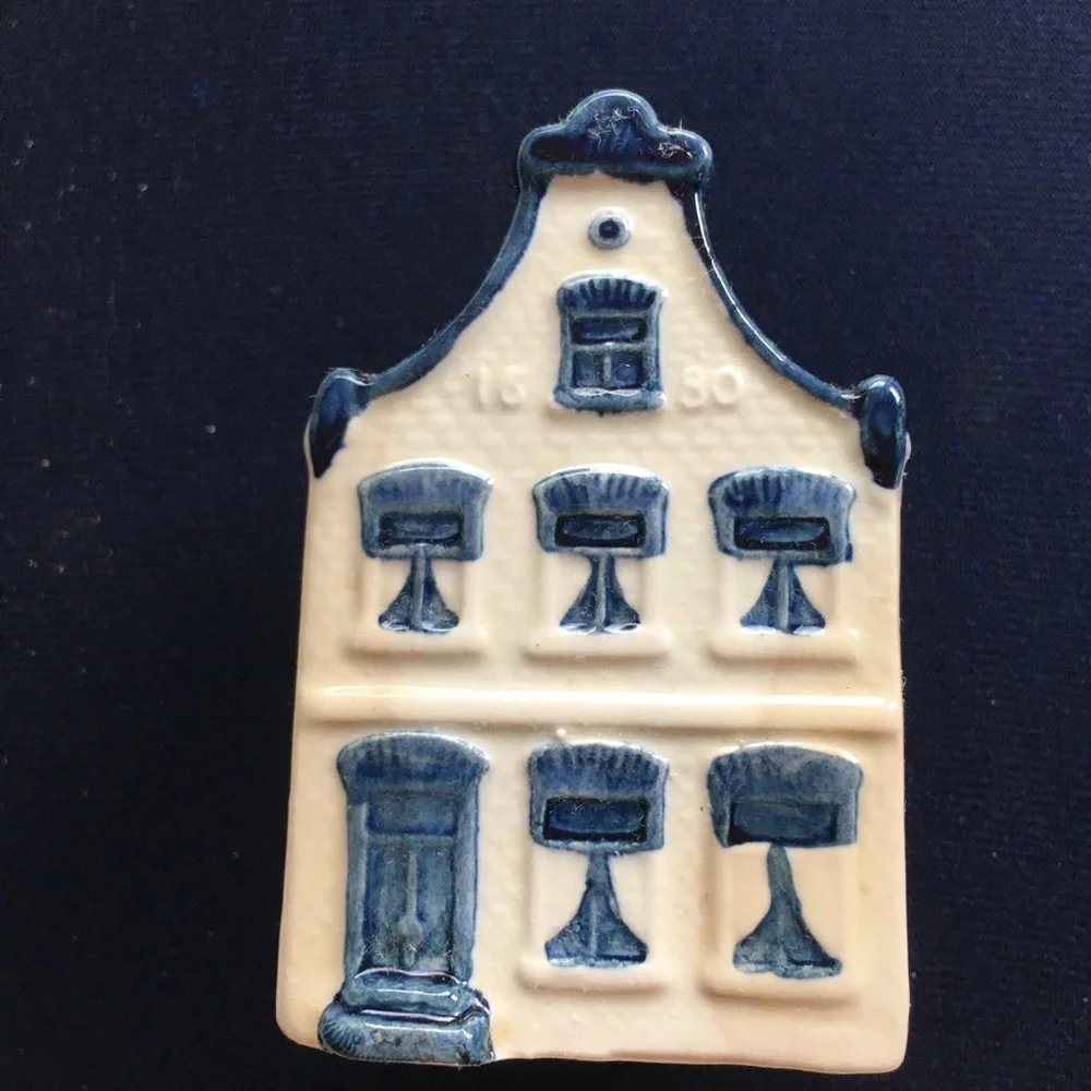 Blue and White Delft Ceramic House-KLM Minis